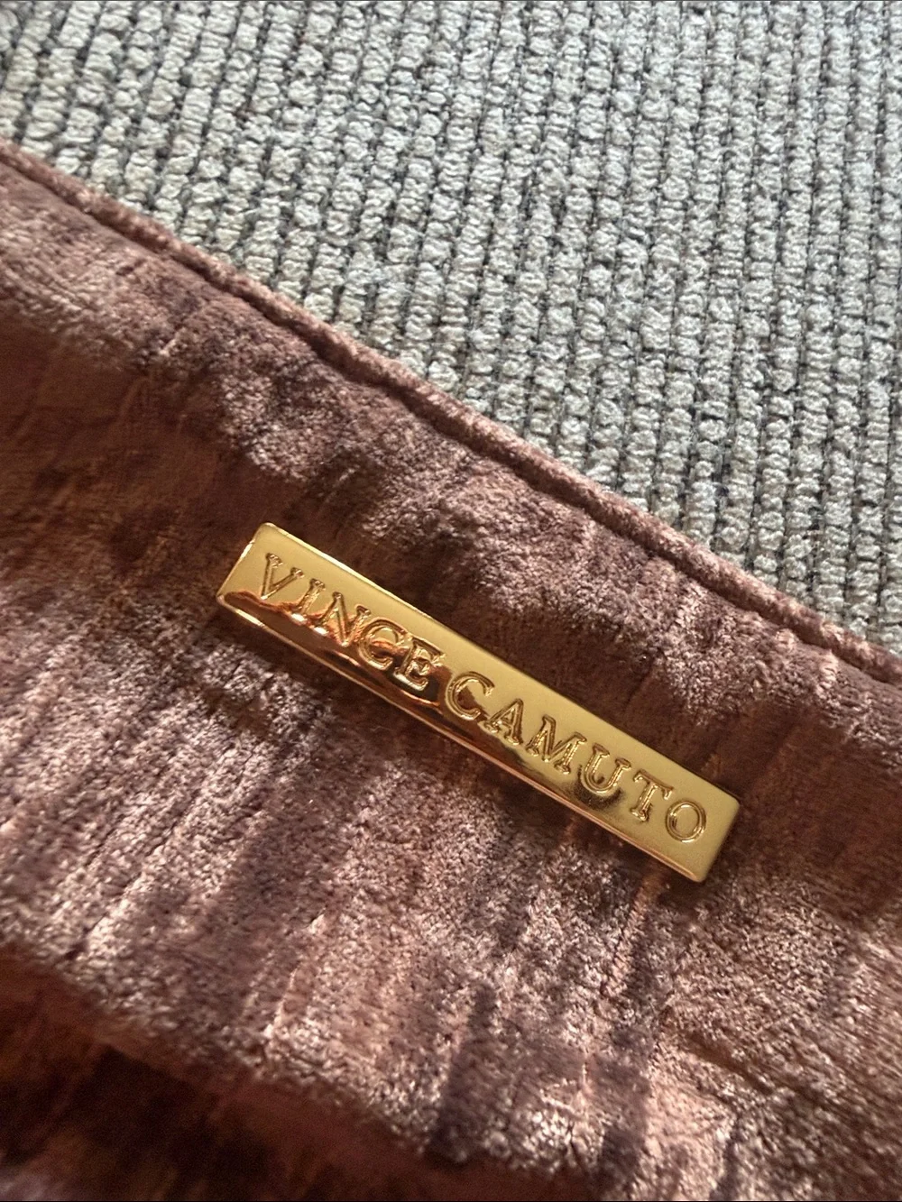 Vince Camuto Brown Velvet Textured Cosmetic Case Beaded Tassel Inside Zip Pocket